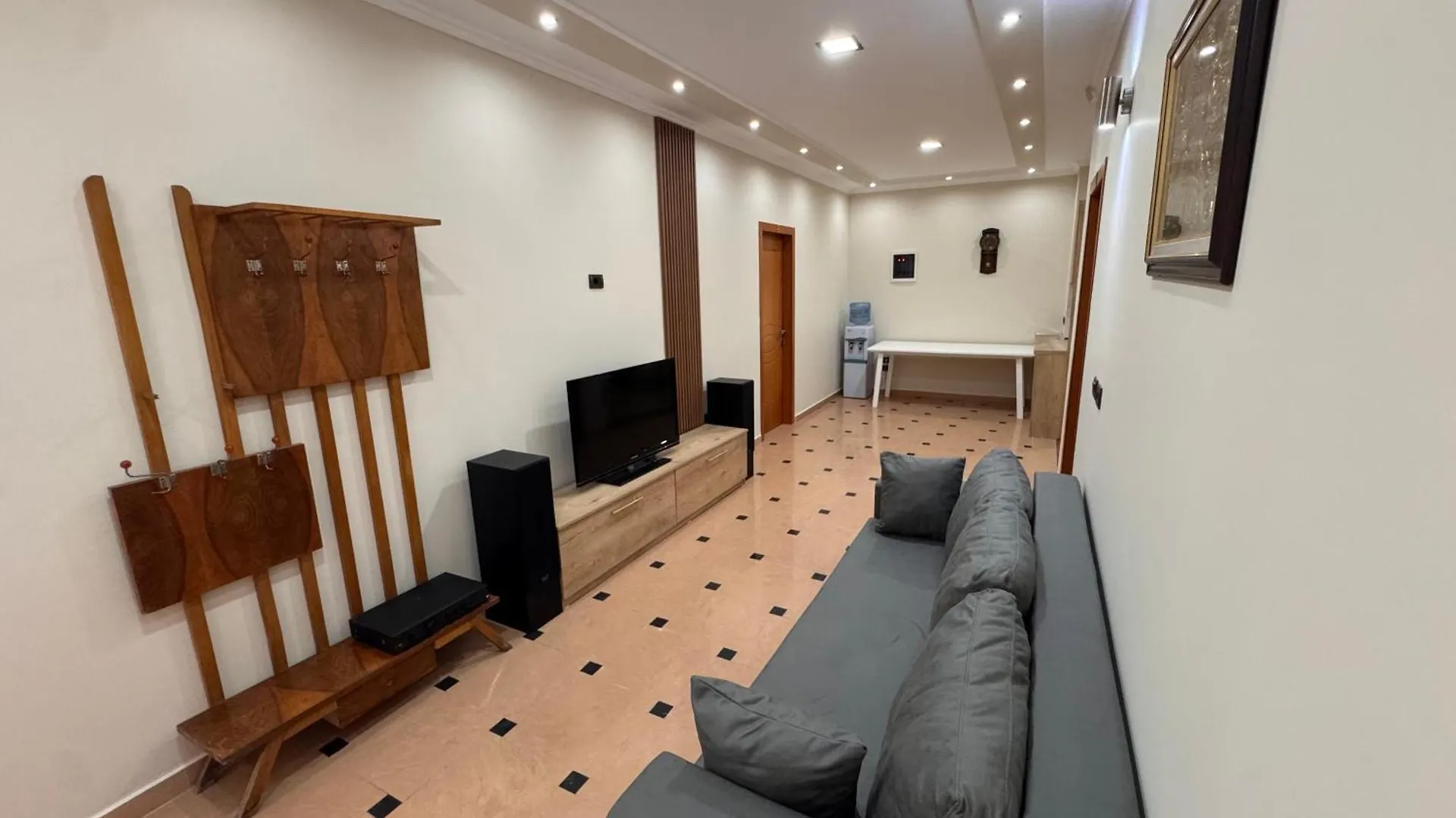 Vila Diora Hostel Elbasan